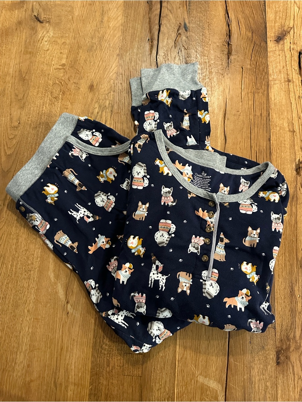 Cuddl Duds women’s pajama set